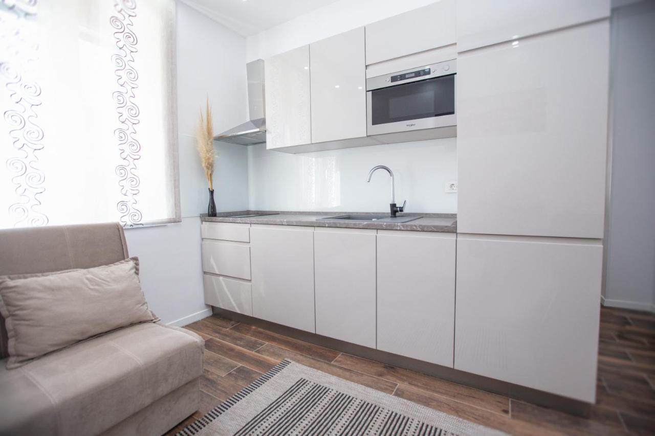 Old Town Apartment Anamarija Split Exterior photo